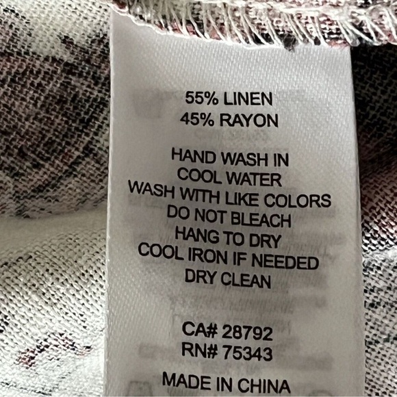 Joie XL Linen Boho Blouse - Picture 4 of 5